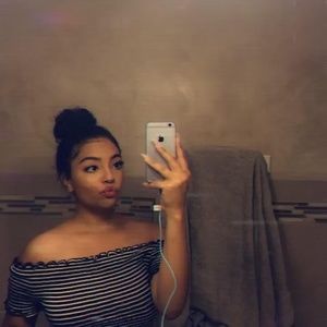 Meet your Posher, Tamia